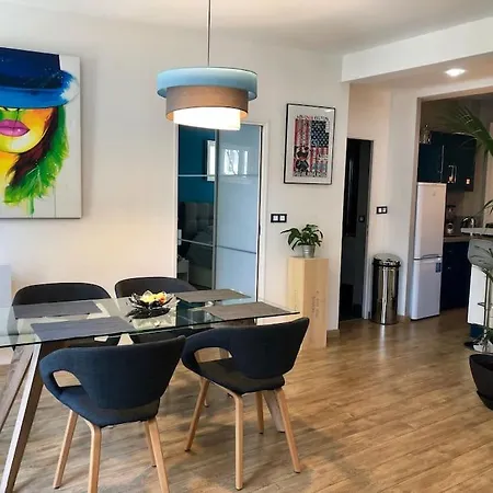 Newly Renovated Spacious In Montorgeuil Area Apartment Paris
